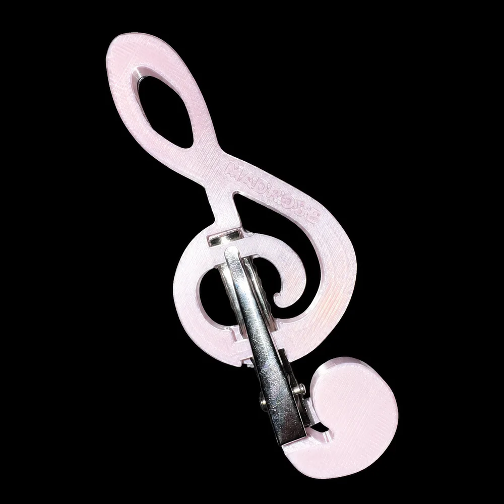 Dot Treble Clef Pin · 3