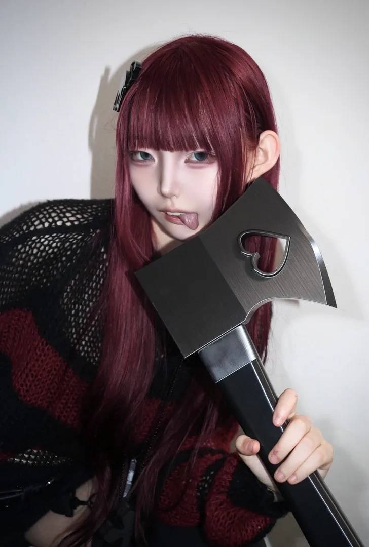 MadRose Heartbreaker Axe — detail 3
