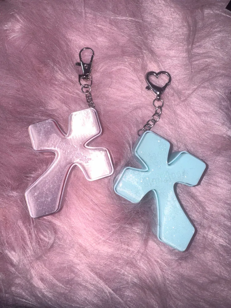 MadRose Cross Clicker Keyring · 6