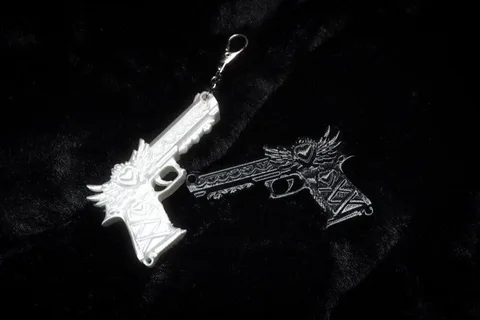 Heartwing Silk Gun Keyring