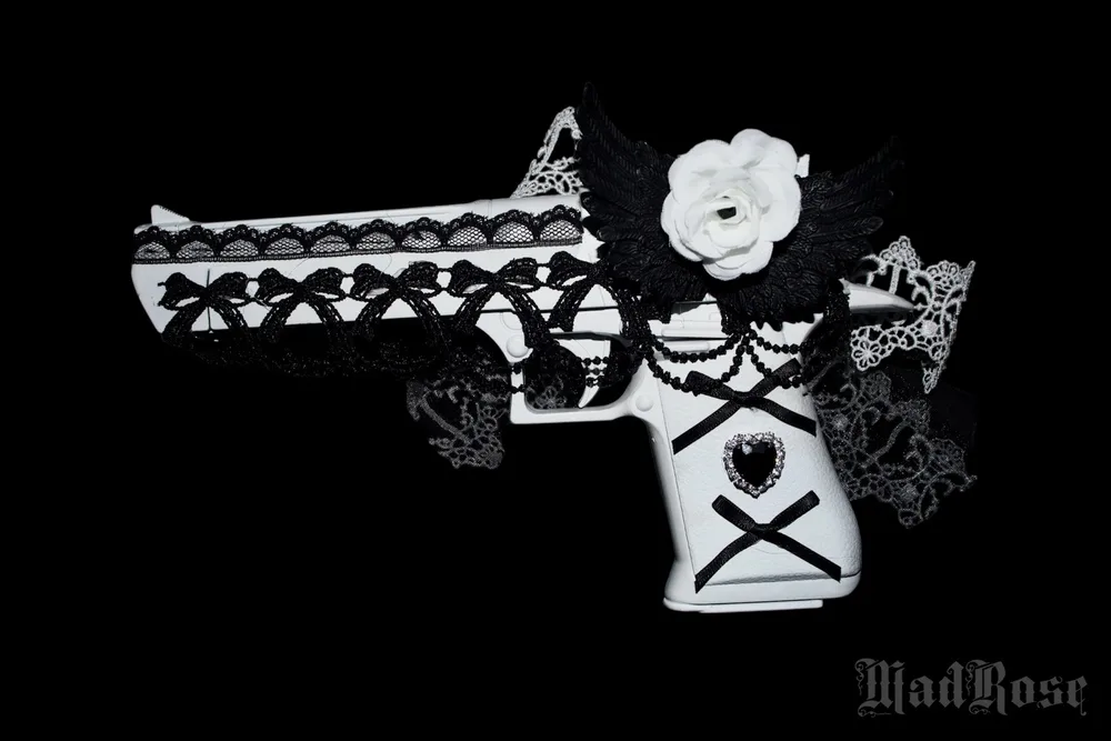 MadRose Custom Deco Gun Type-P) · 2